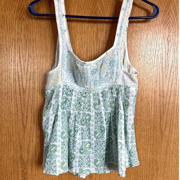 Free People camisole style multi-colored top, women's size 6 - Picture 3 of 8